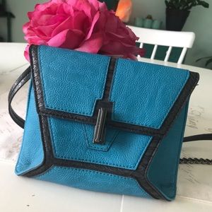 RACHEL Rachel Roy Crossbody